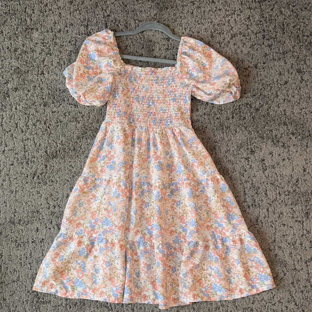 Floral puff sleeve dress